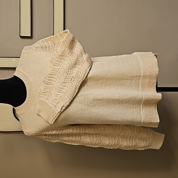 Christian Siriano New York Pointelle Sleeve Sweater - Picture 2 of 9